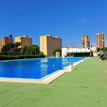 Comfortable Studio With Sea View Apartment Benidorm Bagian luar foto